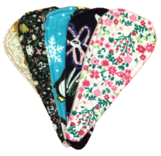 Reusable wingless thong liners